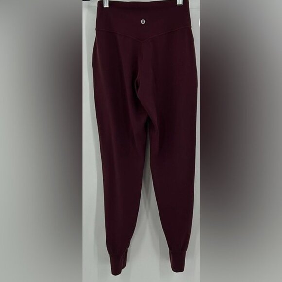 Lululemon Align Jogger 28”Garnet EUC - Picture 6 of 7